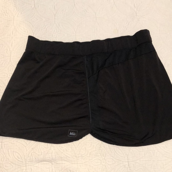REI skorts - Picture 8 of 10